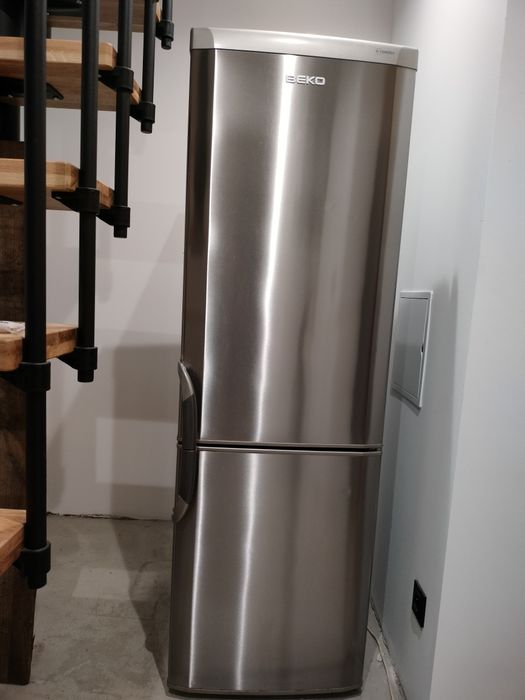 Lodówka Beko A+Energy srebrna