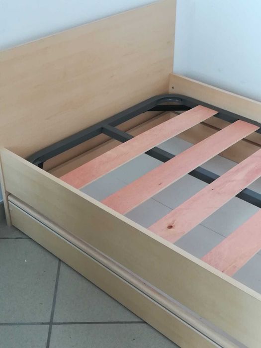 Quarto completo com opção de duas camas para criança/jovem.