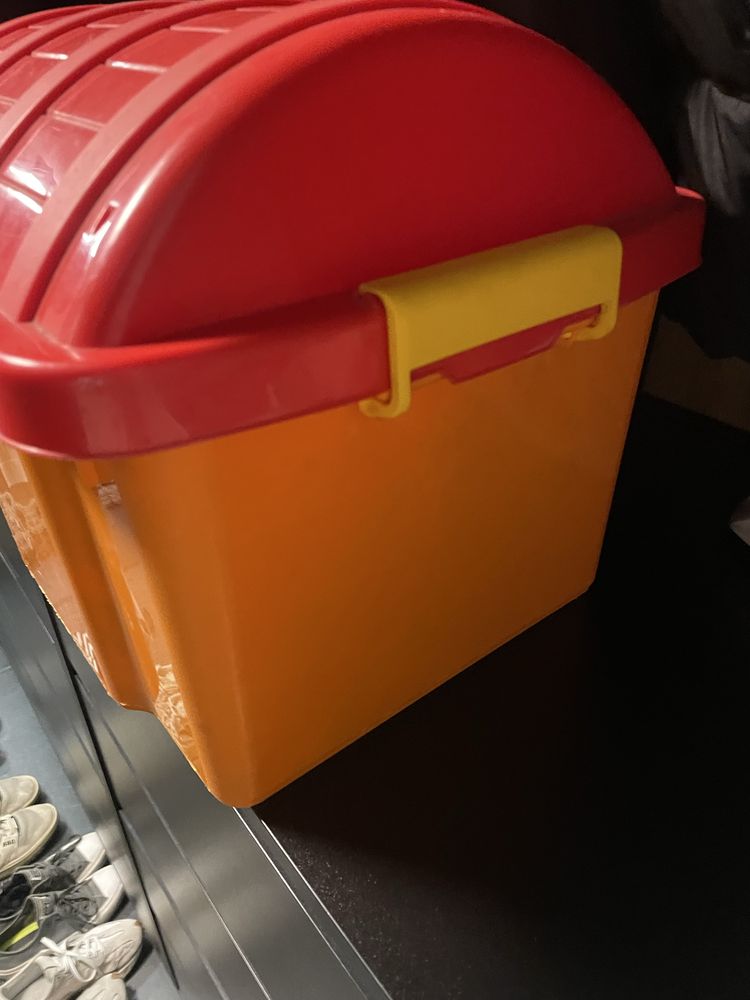 Pudelko szkrzynia na zabawki duza plastikowa