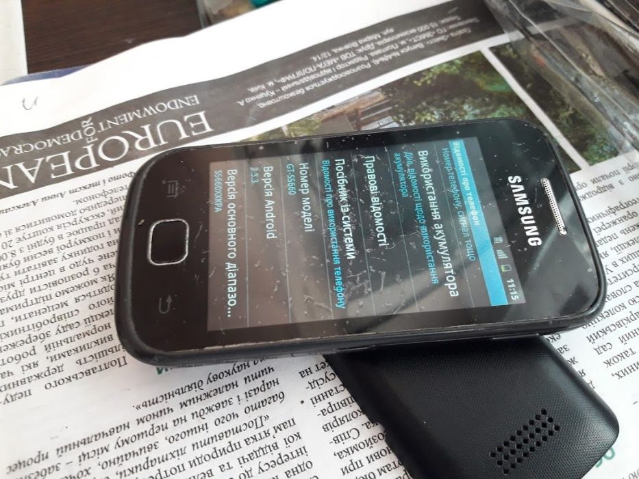 Телефон Samsung GT-S660 Galaxy Gio