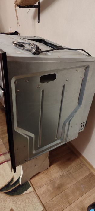 Електричний духовий шкаф Cameron