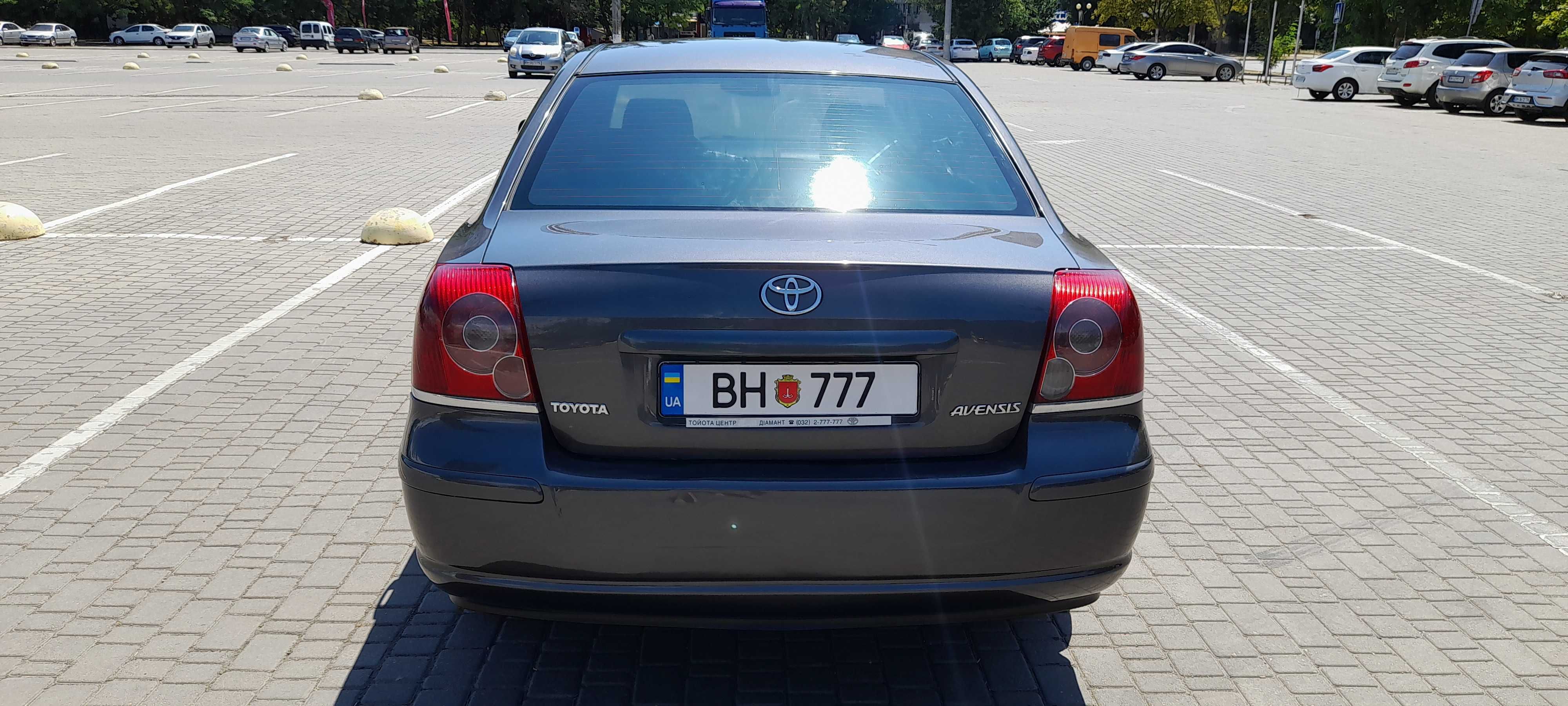 Тойота Авенсис 2008 автомат