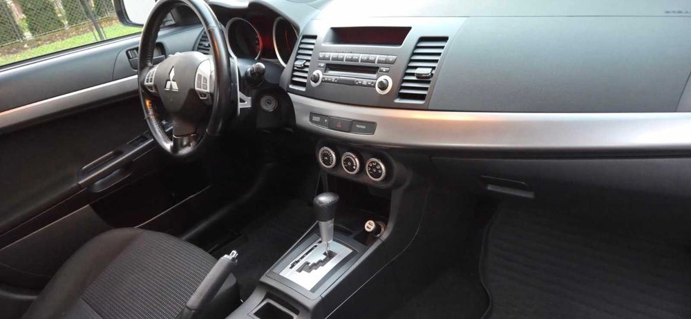 Mitsubishi Lanser X  Sportback 1,8л бензин, CVT