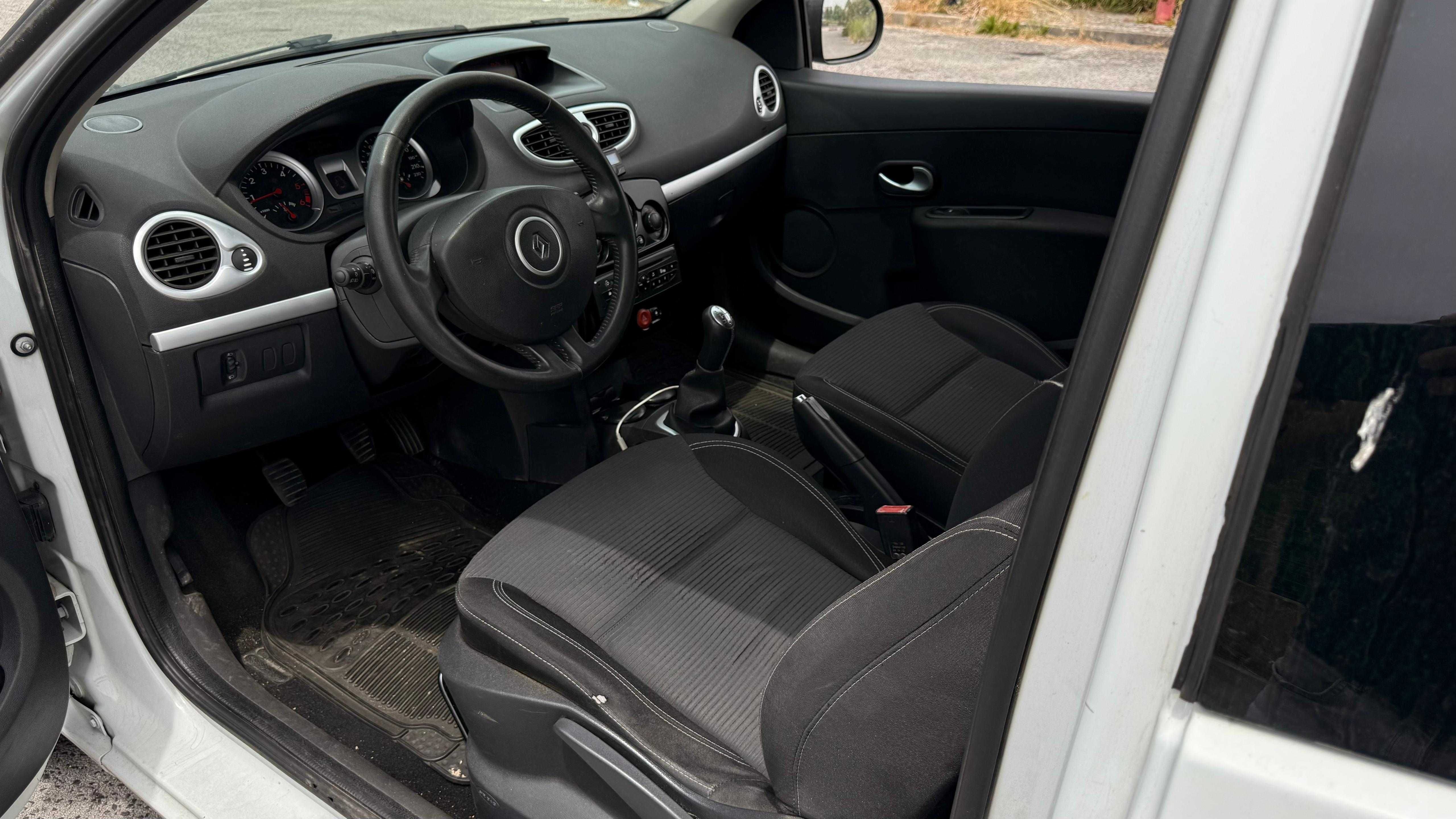 Renault Clio Comercial