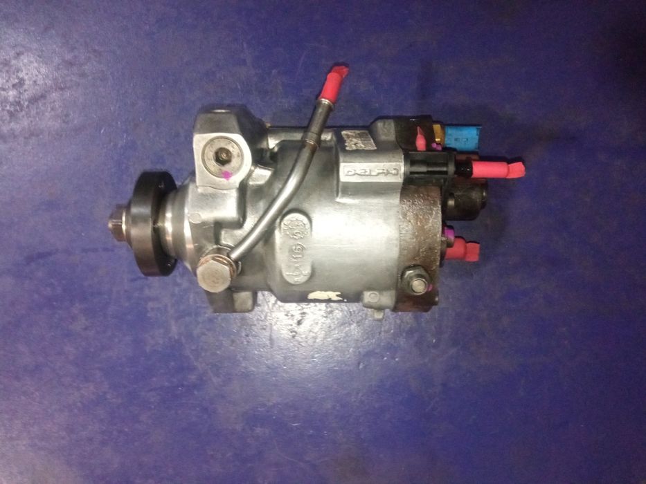 Тнвд Паливний насос R9044Z013A Ford Focus Transit Connect 1.8TDCI