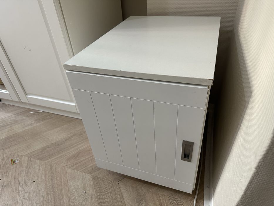 Szafka stolik na kółkach 41x54x53cm !!! Biała z 2 półkami  !!!