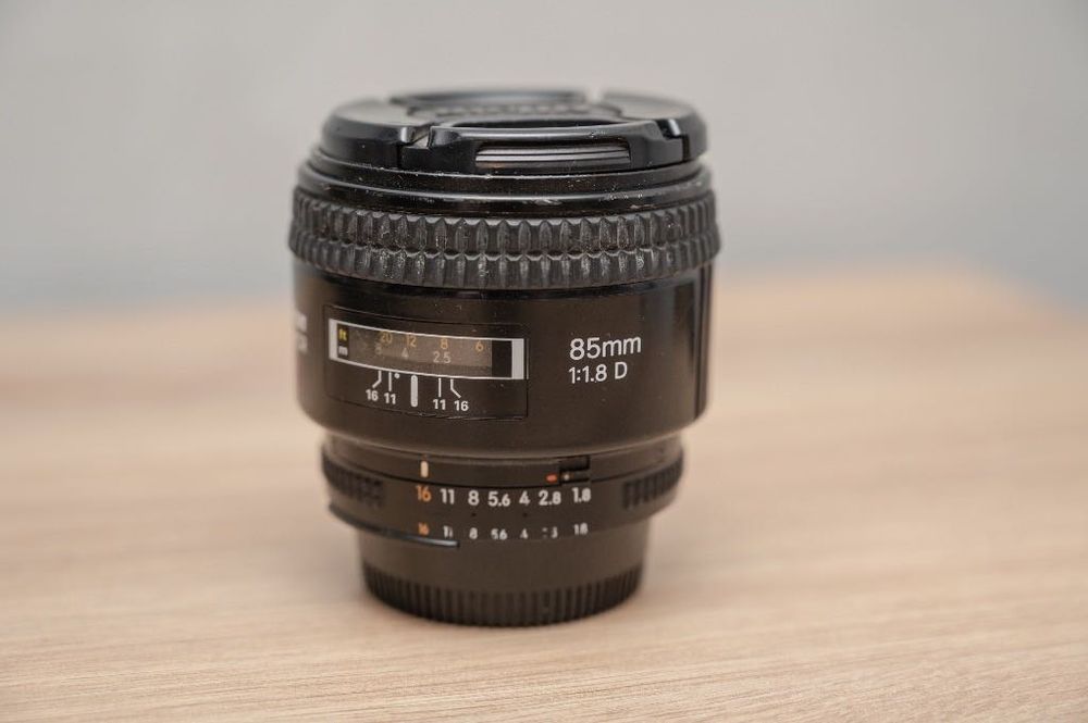 Nikkor AF 85mm 1:1.8 D mocowanie F