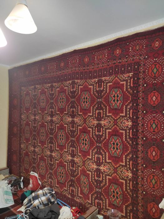 Бытовая спальная мебель.