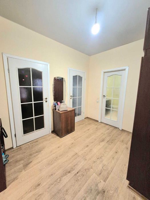 Продам міцний будинок 154 м2 в районі пивзаводу.