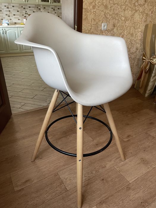 Барный стул