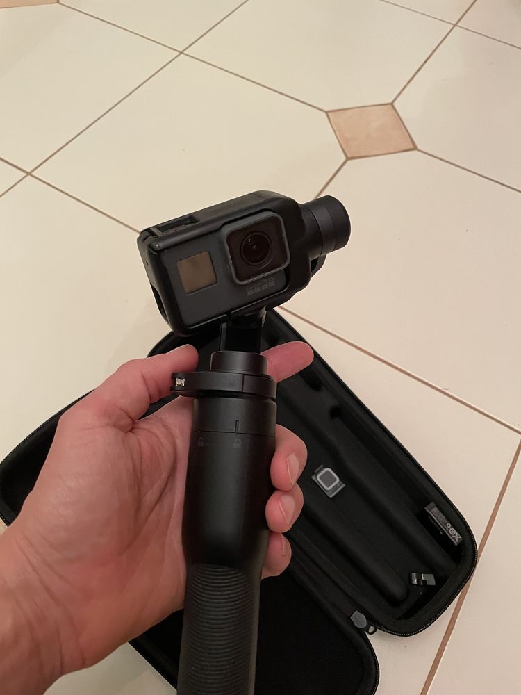 Стабилизатор Karma Grip, камера GoPro