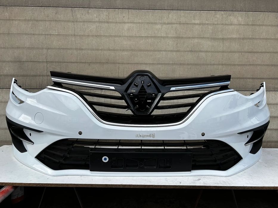 RENAULT MEGANE IV 4 LIFT ZDERZAK PRZOD PRZEDNI