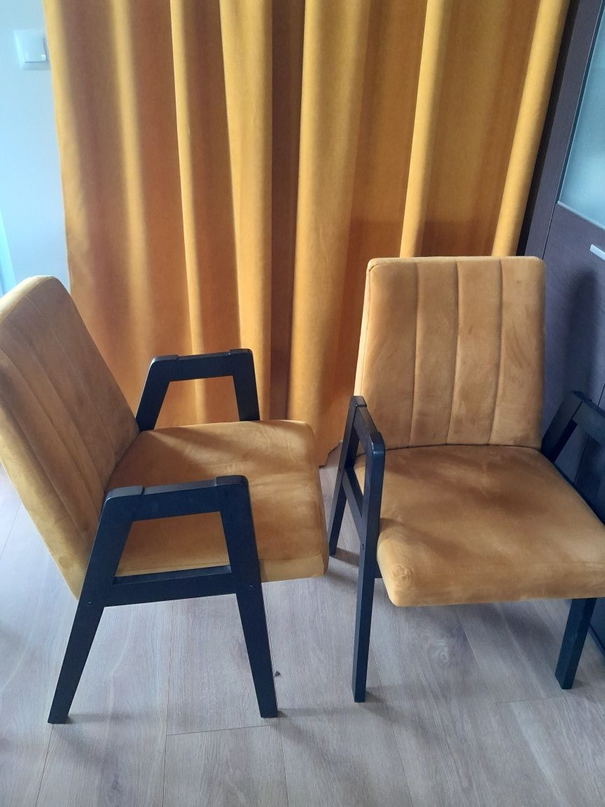 Krzesła tapicerowane Vigo Agata Meble