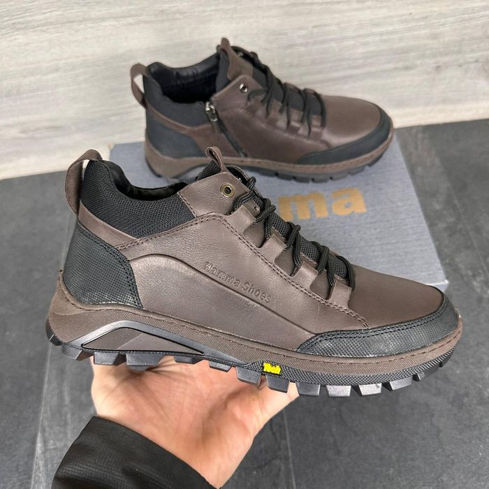 Мужские кожаные зимние кроссовки