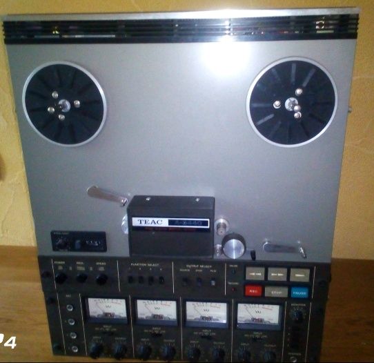Бабінний магнітофон TEAC A-3440