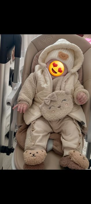 Набір костюмчик, шапочка,та взуття  3-6місяців