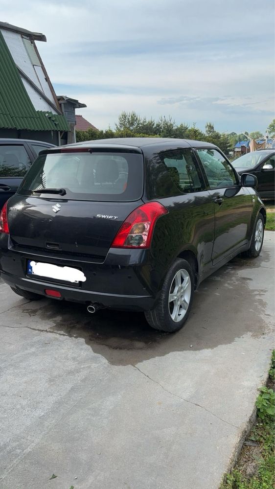 Suzuki swift 1.3