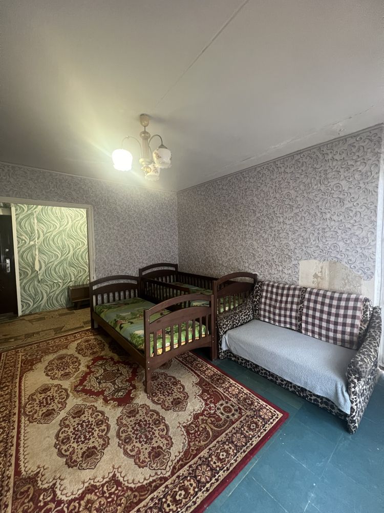 Продам 2 кімнатну квартиру вулиці Сімонова 2