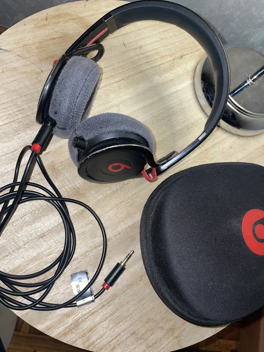 Beats By Dre Mixr