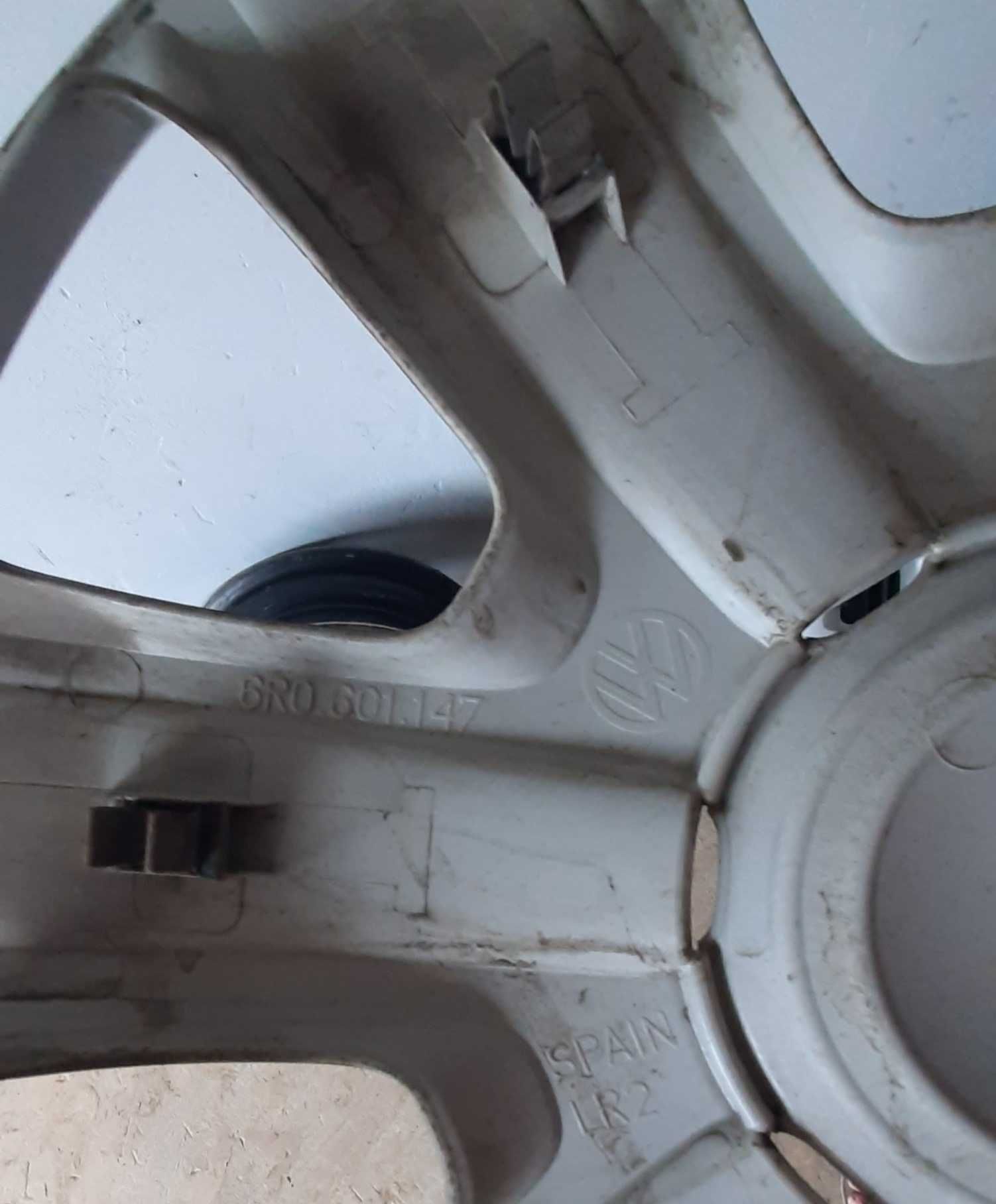 Металеві диски з ковпаками R14 5×100 VW Polo, Skoda. Оригінал.