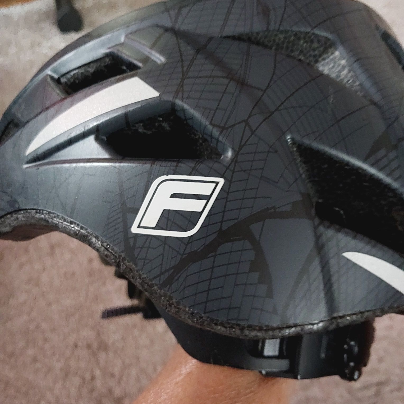 Kask rowerowy Fiszer