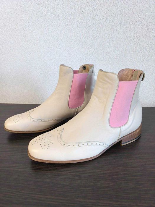 Шкіряні бежеві чоботи челсі з рожевими вставками, 40 розмір, italy