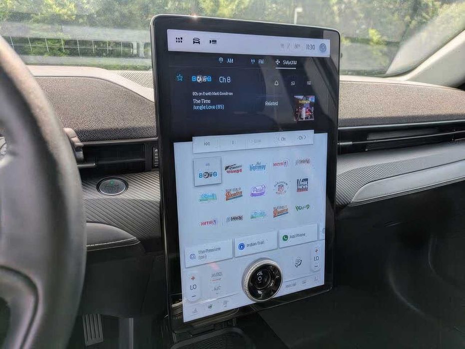 Ford Mustang Mach-E Premium      2021