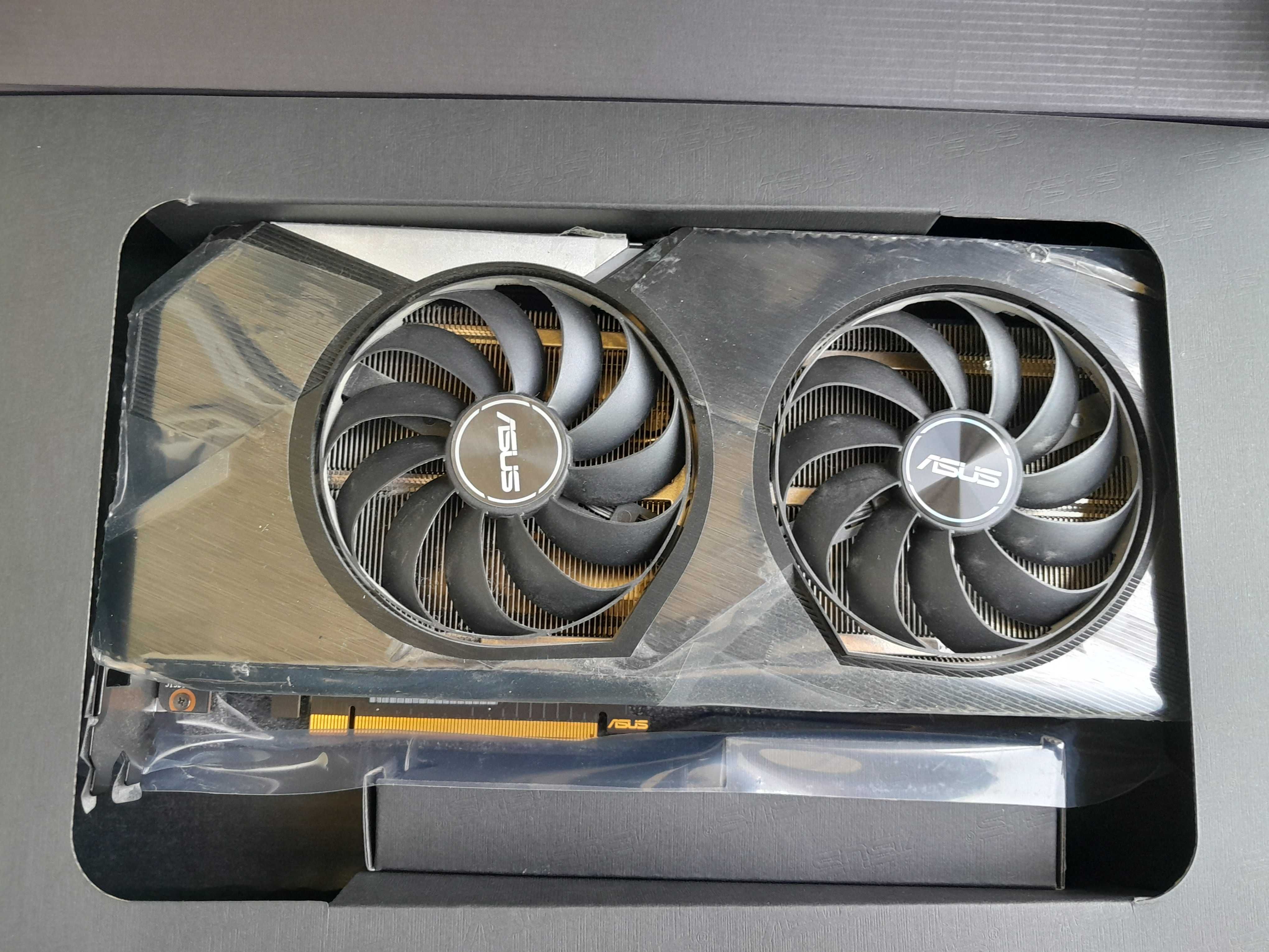 Відеокарта Radeon RX 6700 XT 12Gb ASUS DUAL (DUAL-RX6700XT-12G)