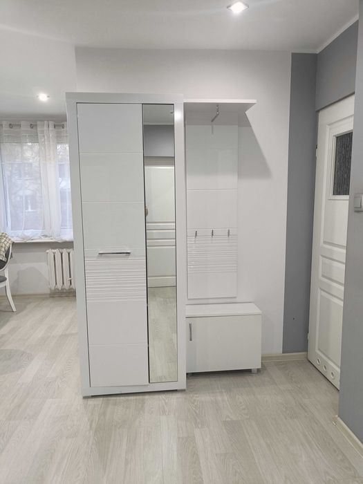 Szafa do przedpokoju