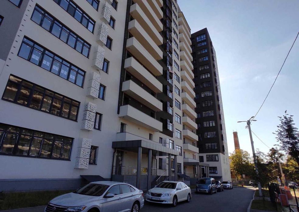 Продам 2 комнатную квартиру в ЖК Инфинити (15663)