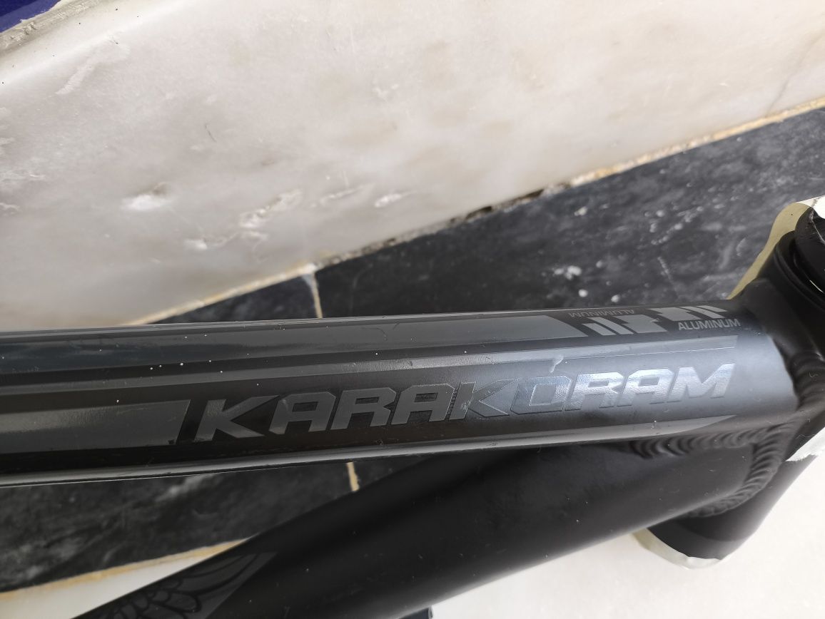 GT karakoram 29 apenas quadro