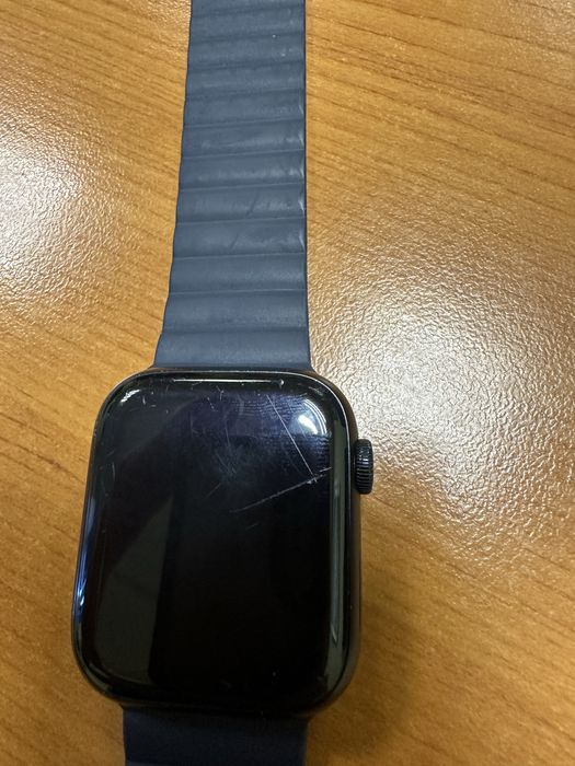 Продам apple watch 9 45 mm
