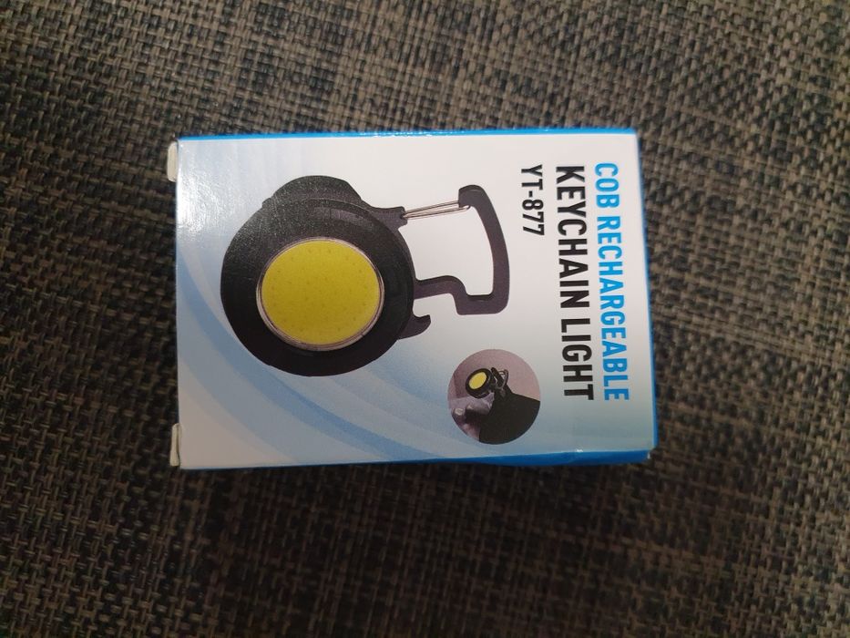 Ліхтарик брелок з магнітом