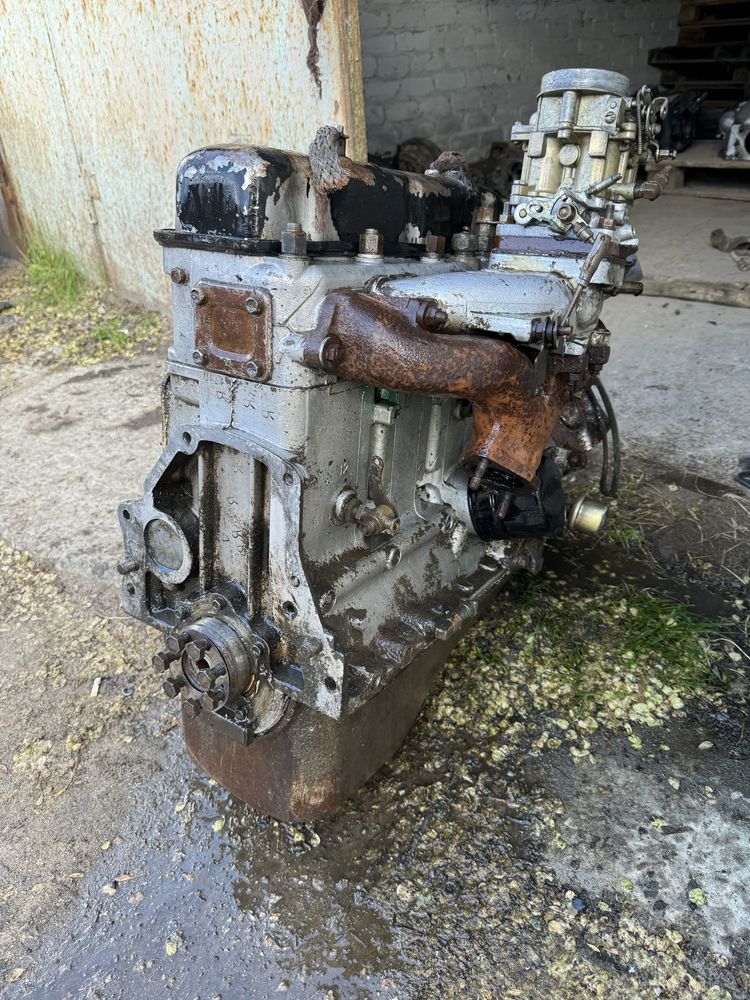 Мотор УАЗ 417 в хорошем состоянии