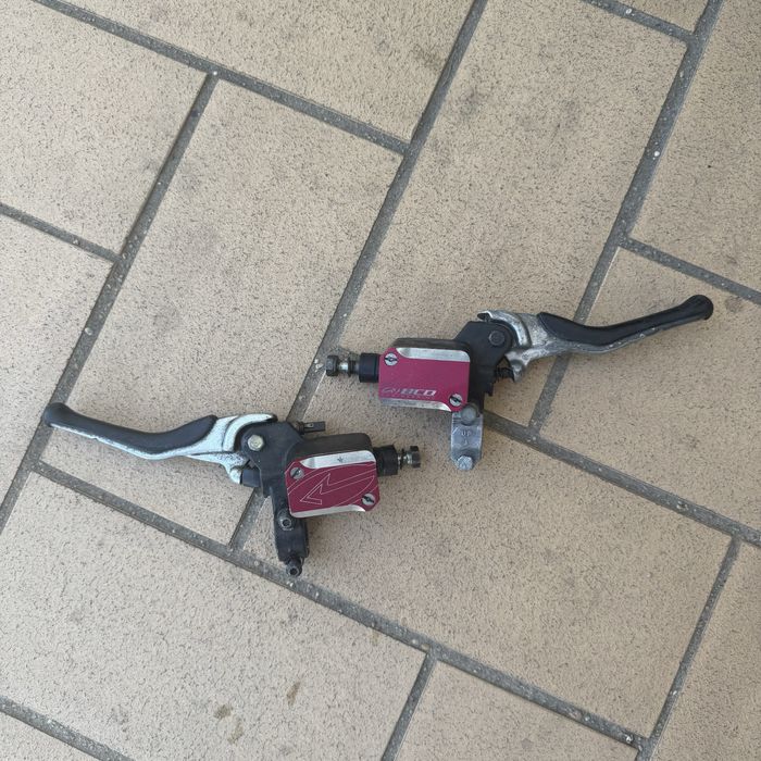 Bombas de travão aerox