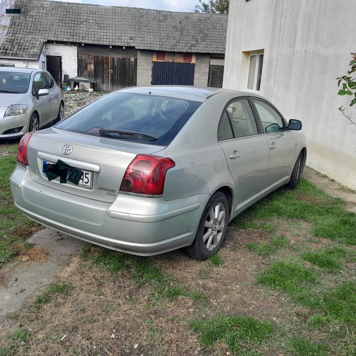 Toyota avensis 2.0