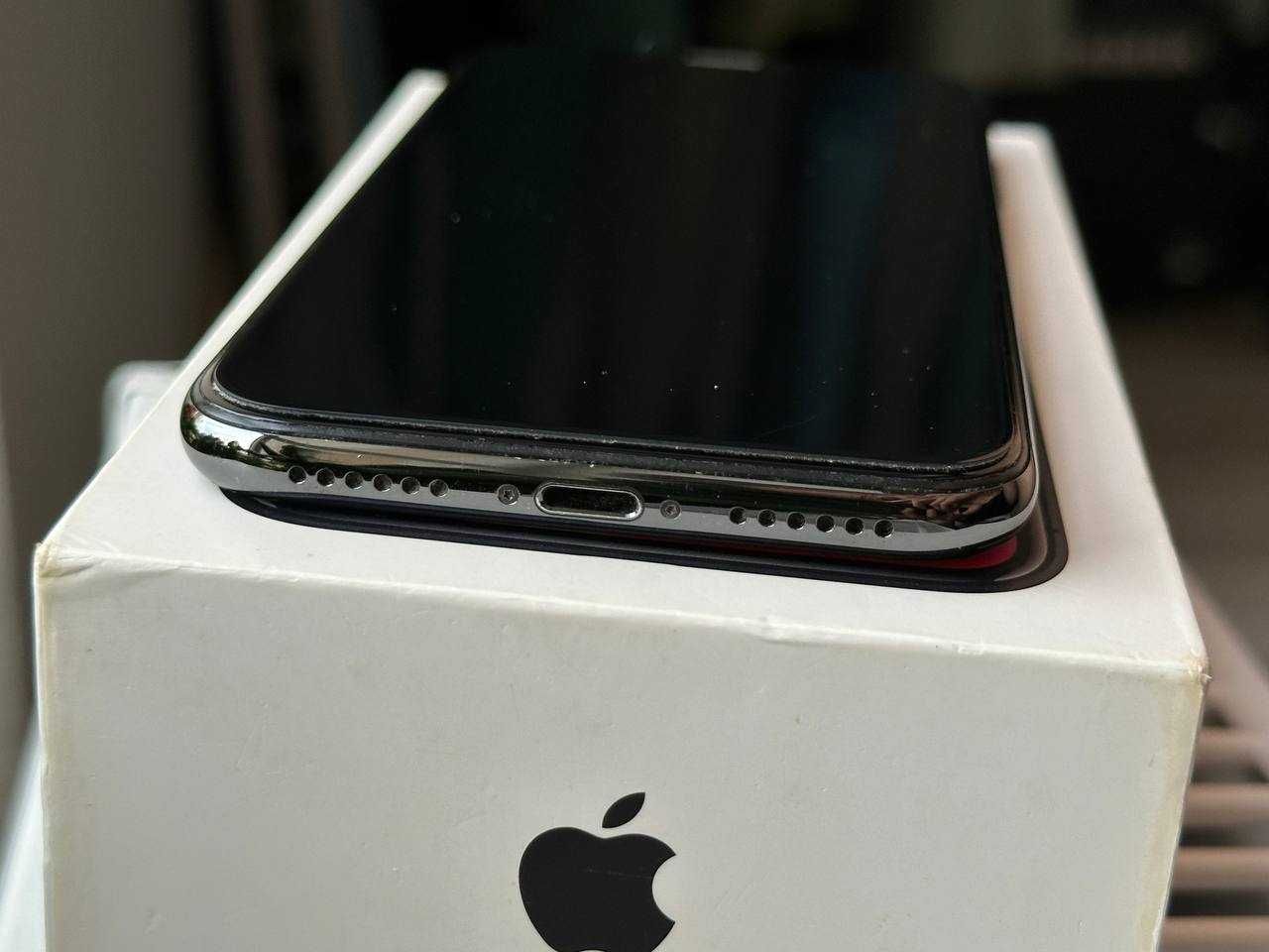 iPhone X 256 Gb Neverlock АКБ оригинал! - 74%