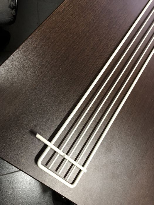 Grelha de proteção para prateleiras 1.00mt x 10cm altura