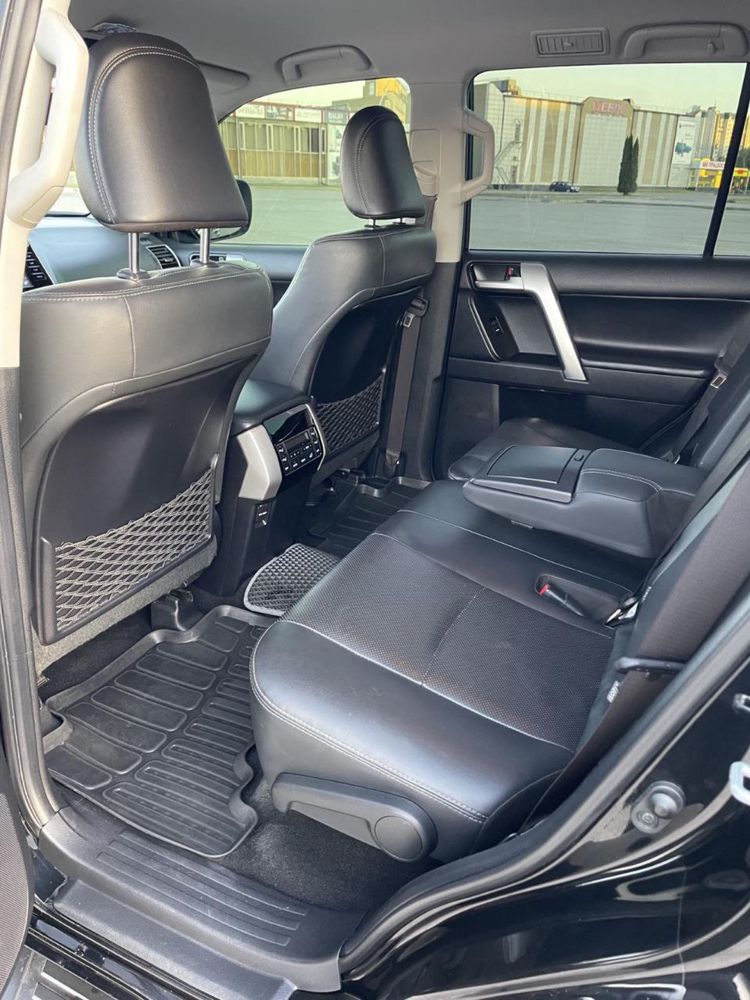 Toyota Land Cruiser Prado 2020