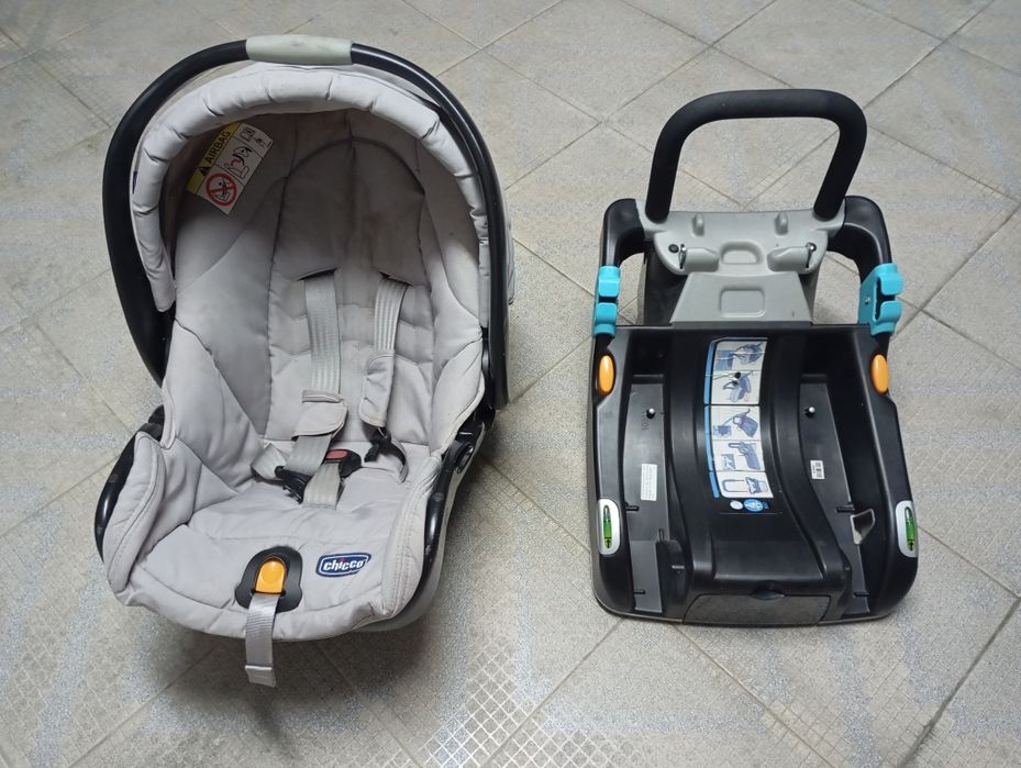 Cadeirinha/Ovinho Bebés Automóvel