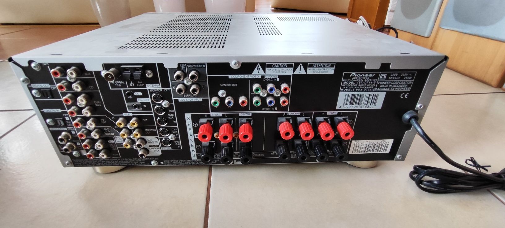 Amplituner Pioneer VSX-D714-S + głośniki Alphard