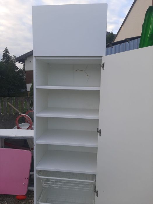 Szafa do pokoju dziecięcego ikea