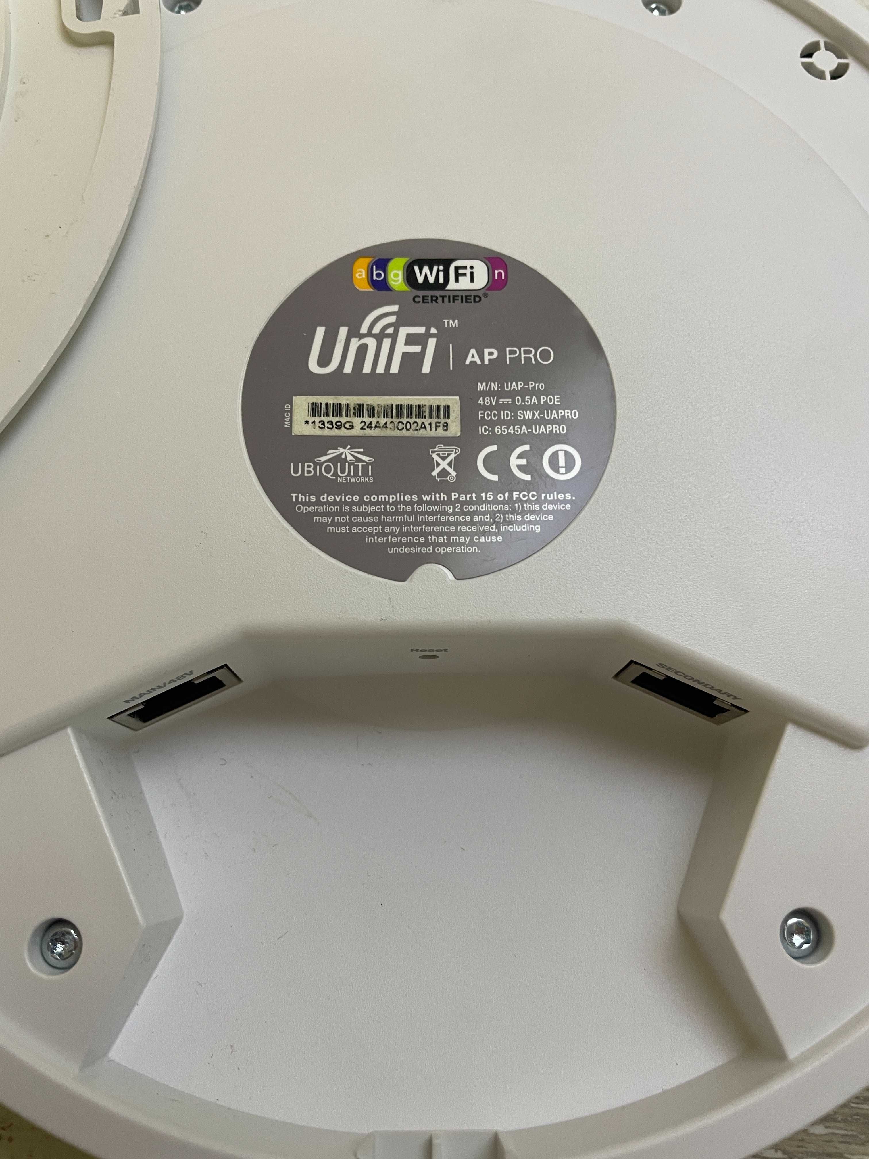 Точка доступу UniFi AP-PRO (UAP-PRO gen1) 2.4, 5 GHz 802.11 b/g/n