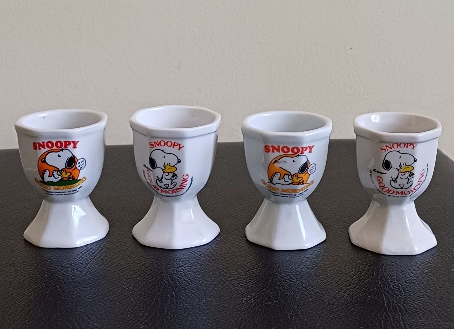 Kieliszki do jajek z motywem Snoopy'ego  1960 rok