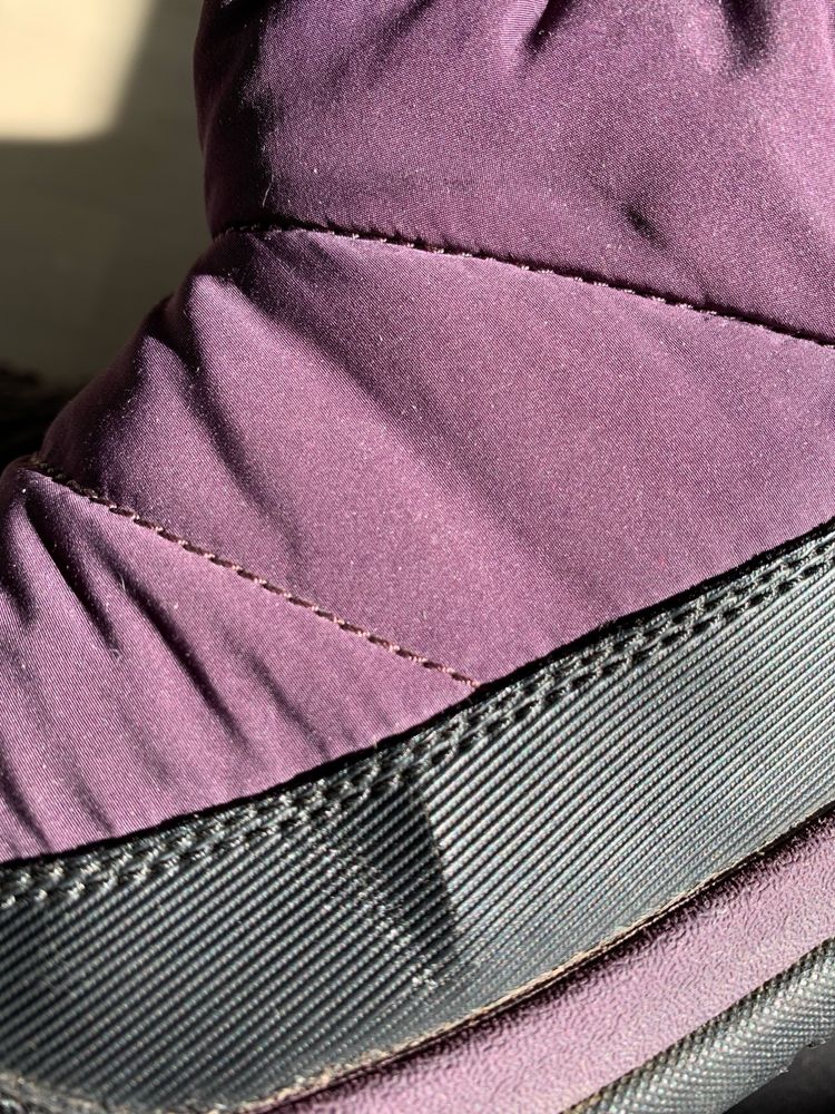 Дутики CLARKS б/у 41