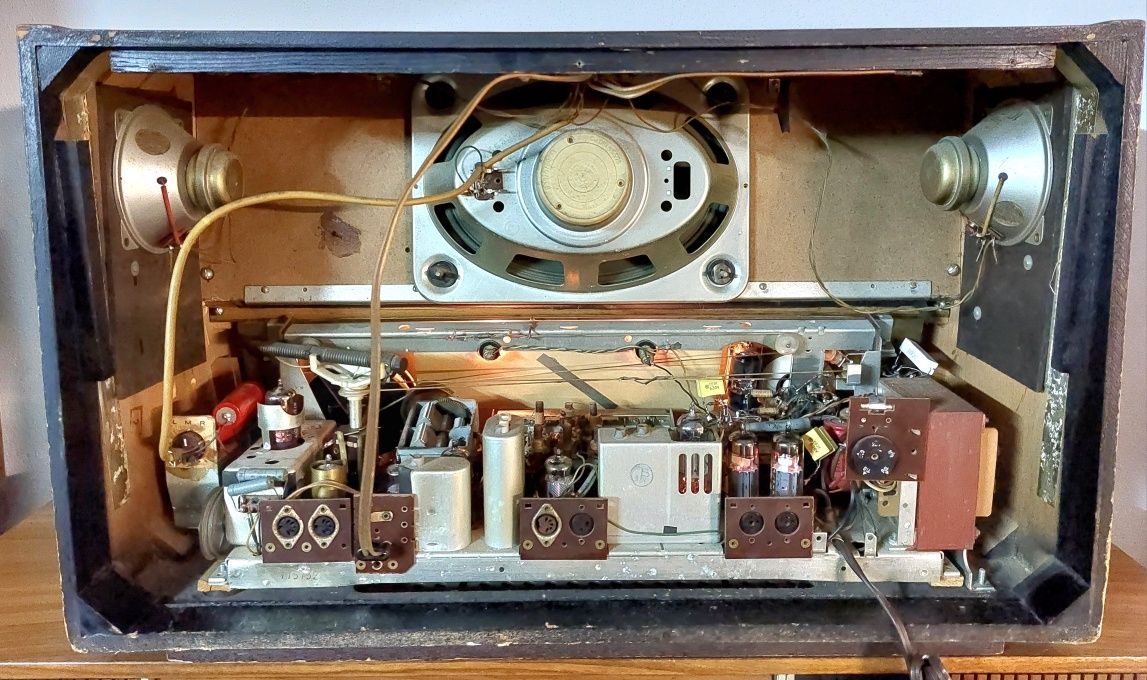 Rádio Telefunken Concertino 2093 Stereo