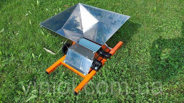 Подрібнювач винограду дробілка давілка для мезги під прес для соку