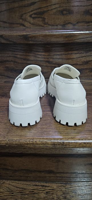 Mokasyny Stradivarius r. 37