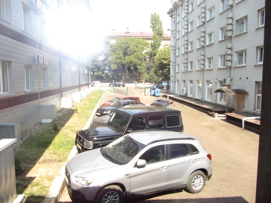 Сдам від 1 місяця 2-х к. у МОРЯ с ГЕНЕРАТОРОМ в АРКАДИИ /Генуезская