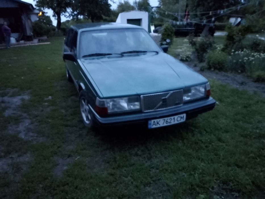 Продам вольво 940
